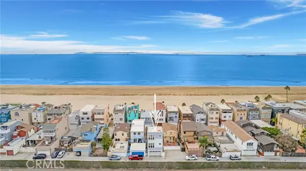 55 B Surfside Avenue, Surfside (seal Beach), CA 90740