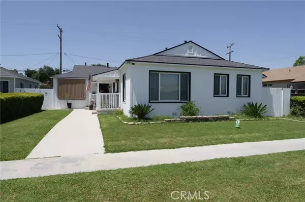 2221 Granada Avenue, Long Beach, CA 90815