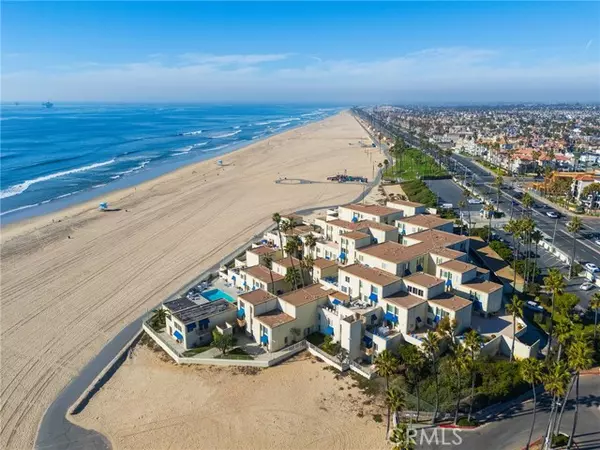 Huntington Beach, CA 92648,711 Pacific Coast #313