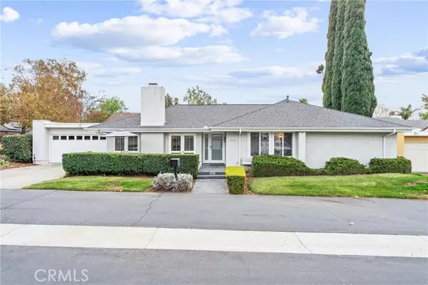 24352 Lake Shore Lane, Lake Forest (el Toro), CA 92630