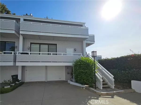 17 Encore Court #234, Newport Beach, CA 92663