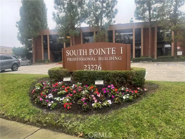 Laguna Hills, CA 92653,23276 SOUTH POINTE DR, UNIT 208