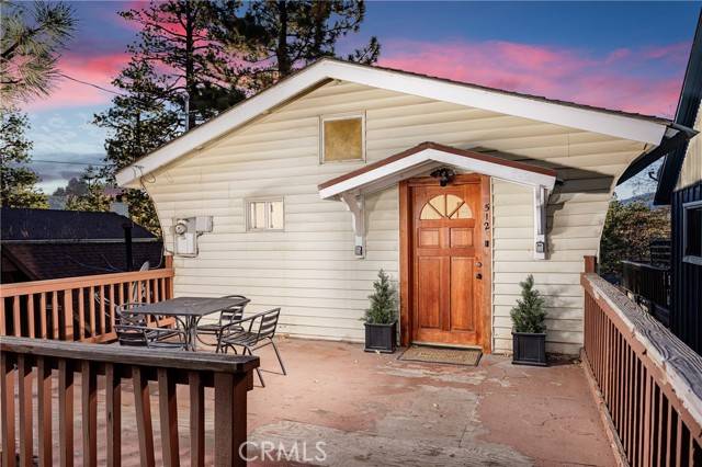 512 Vista Lane, Big Bear Lake, CA 92315