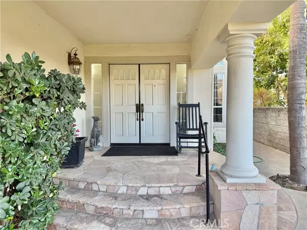 Rancho Santa Margarita, CA 92679,32092 Weeping Willow Street