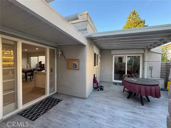 2305 Via Puerta #C, Laguna Woods, CA 92637