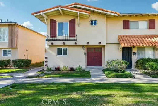 Tustin, CA 92780,17232 Nisson Road #D