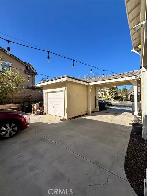 Corona, CA 92882,1242 Duxbury Cir