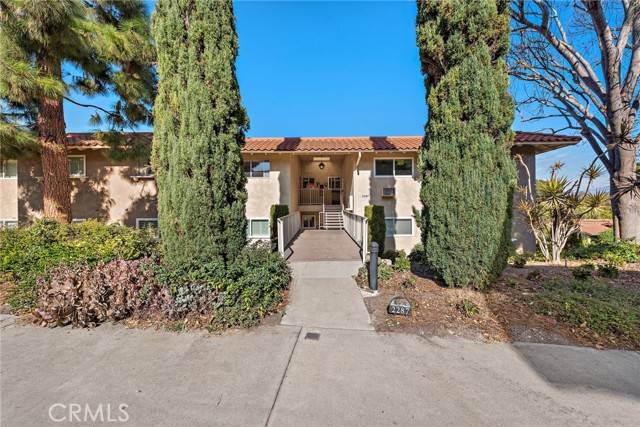 2287 Via Puerta #C, Laguna Woods, CA 92637