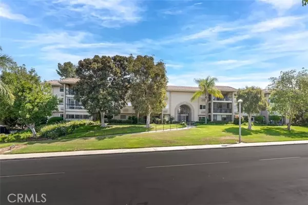 5372 Punta Alta #1C, Laguna Woods, CA 92637