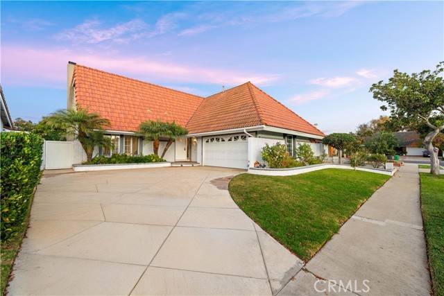 5261 Bordeaux Ave, Irvine, CA 92604