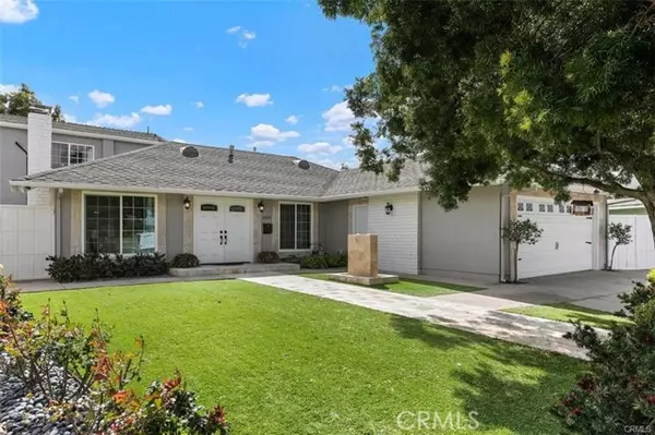 24252 Palmek, Lake Forest (el Toro), CA 92630