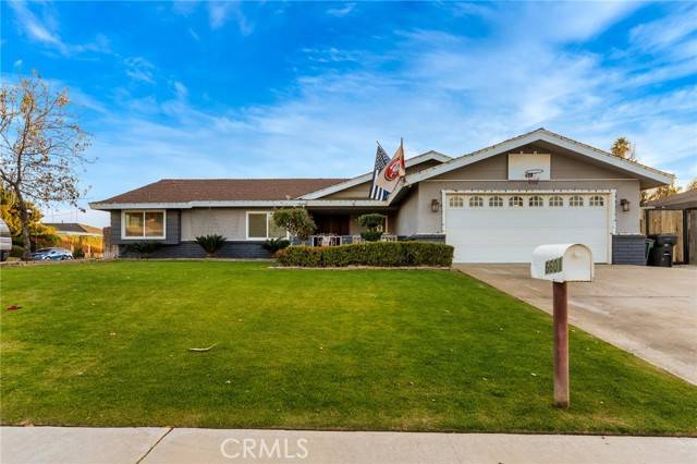 6601 Olympia Drive, Bakersfield, CA 93309