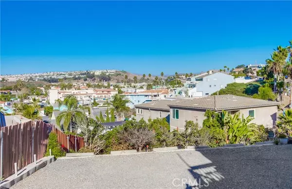 San Clemente, CA 92672,111 Dije Court #C