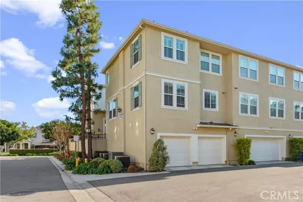 Irvine, CA 92606,65 JUNEBERRY