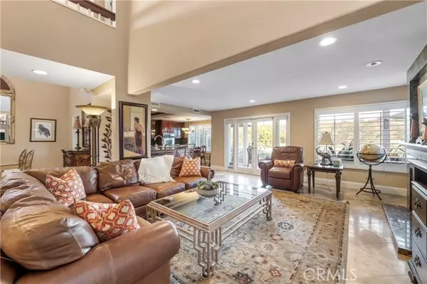 Laguna Hills, CA 92679,112 Via Candelaria