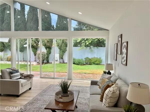 23301 Downland Road, Lake Forest (el Toro), CA 92630