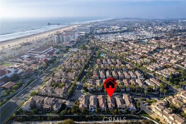 Huntington Beach, CA 92648,21354 Andalucia Lane