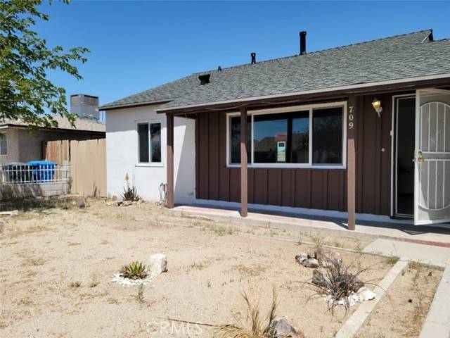 709 Caliente Drive, Barstow, CA 92311