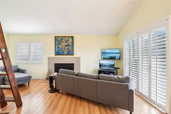 Huntington Beach, CA 92648,19052 Oceanport Lane #5