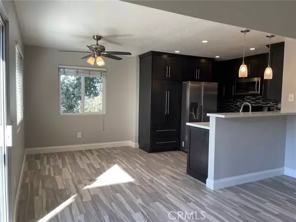 Corona, CA 92882,2616 Avenida Del Vista #204