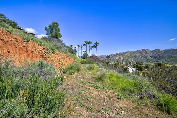 11642 Hi Ridge Road, Lakeside, CA 92040