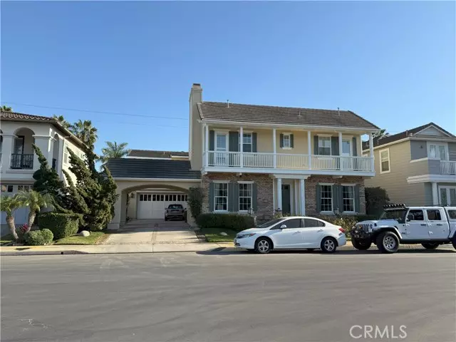 20052 Sand Dune Lane, Huntington Beach, CA 92648