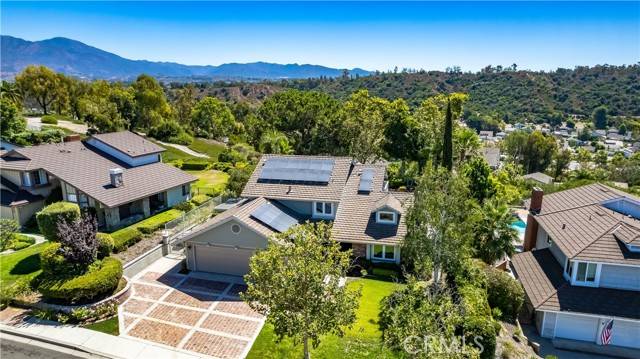 Lake Forest (el Toro), CA 92630,21702 Montbury Drive