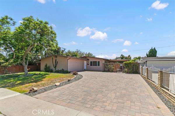 2062 S Rene Drive, Santa Ana, CA 92704