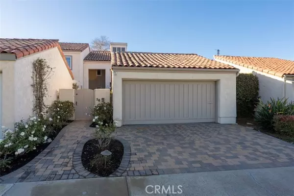 Irvine, CA 92612,38 Acacia Tree Lane