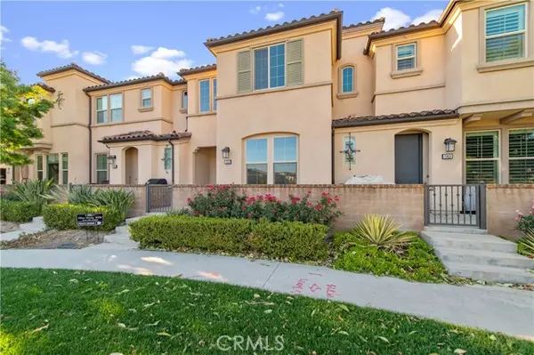 Lake Forest (el Toro), CA 92630,88 Finch