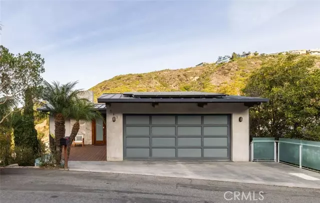 543 Temple Hills Drive, Laguna Beach, CA 92651