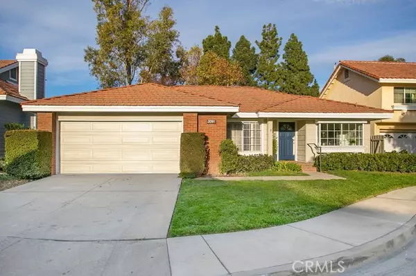 2091 Seminole, Tustin, CA 92782