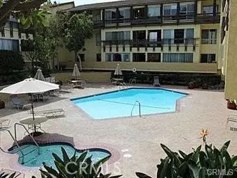 5600 Kensington Way #1, Culver City, CA 90230