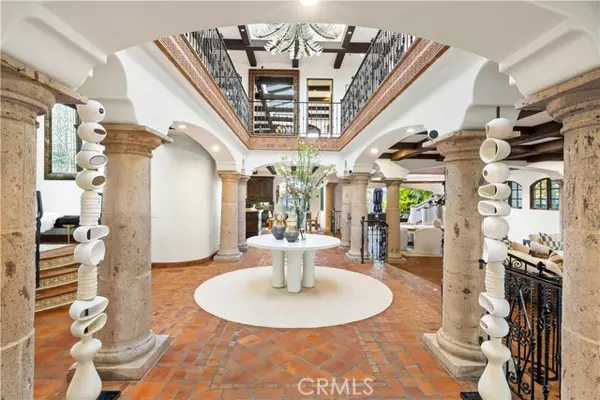 Corona Del Mar (newport Beach), CA 92625,445 Isabella Ter