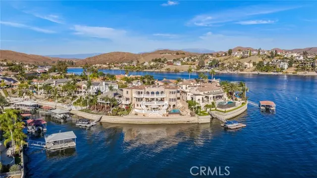 22485 Whirlaway Court, Canyon Lake, CA 92587