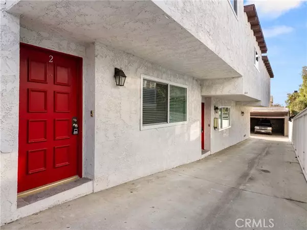 Redondo Beach, CA 90277,619 N Lucia Avenue #2