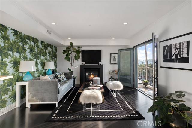 718 N Croft Avenue #PH1, West Hollywood, CA 90069