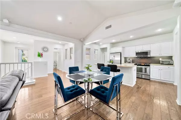 60 Peony, Irvine, CA 92618