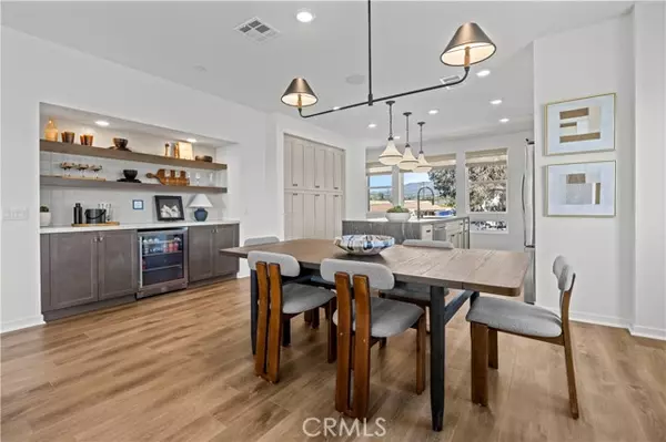 Claremont, CA 91711,1090 Foothill Boulevard