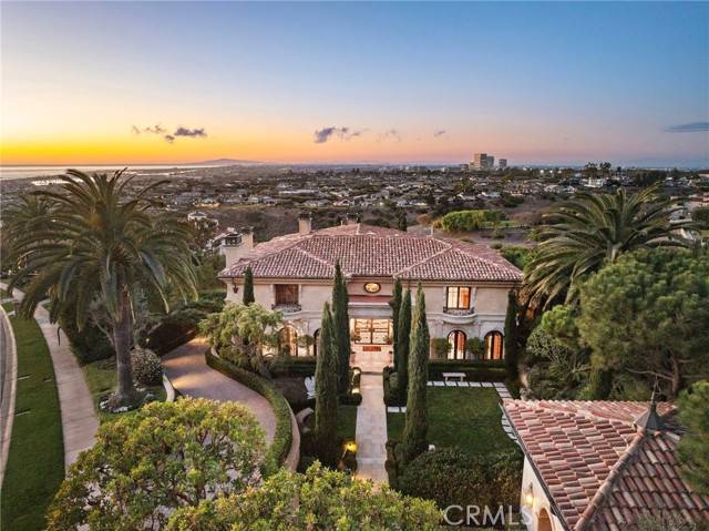 11 Premiere Point, Newport Coast, CA 92657