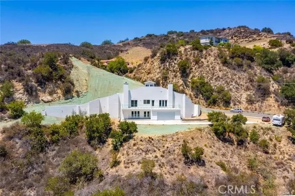 2411 N Topanga Canyon Boulevard, Topanga (los Angeles), CA 90290