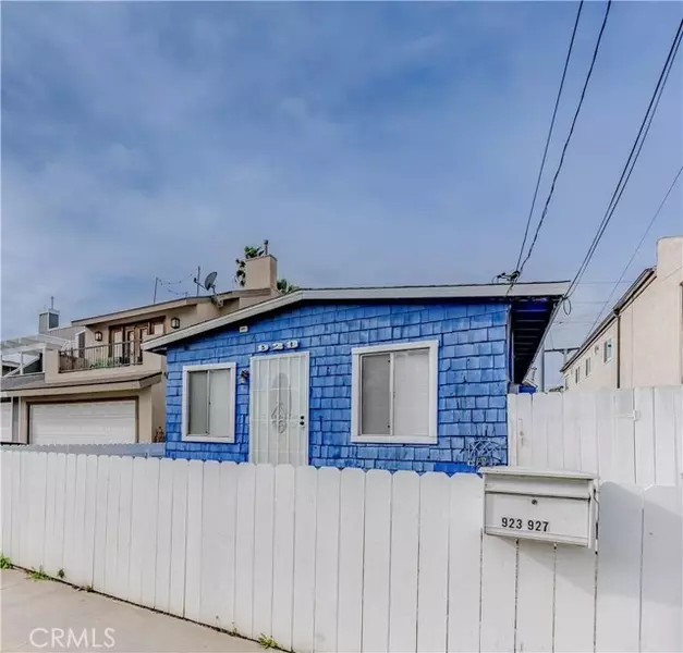 923 Alabama Street, Huntington Beach, CA 92648