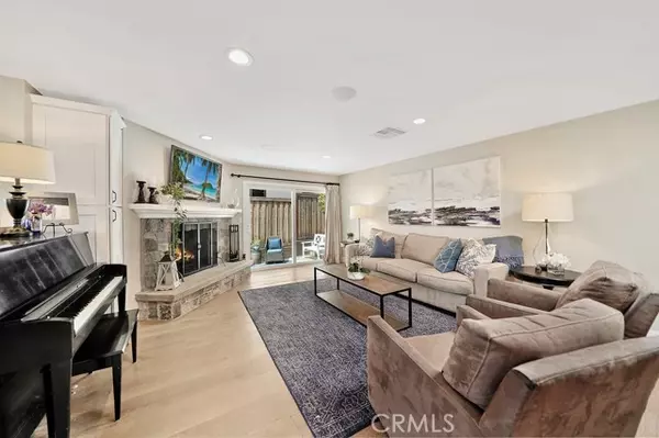 San Clemente, CA 92672,314 W Avenida Valencia