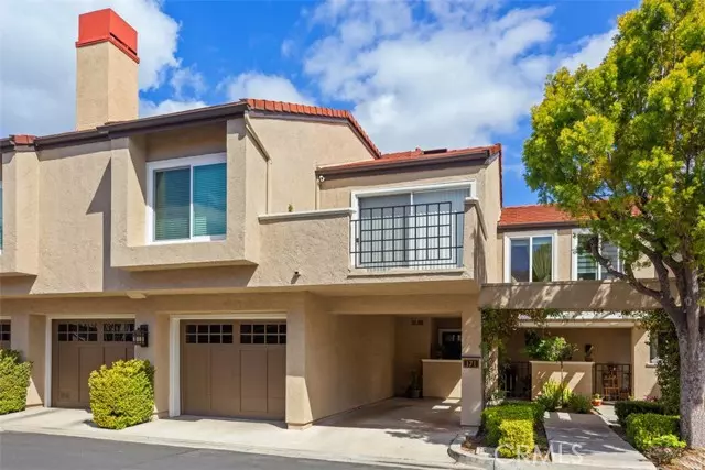 171 Stanford Court #93, Irvine, CA 92612