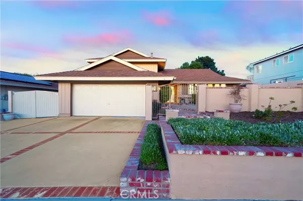 25202 Las Bolsas, Laguna Hills, CA 92653