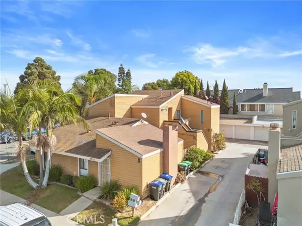 2280 Pamela Lane #C, Costa Mesa, CA 92627