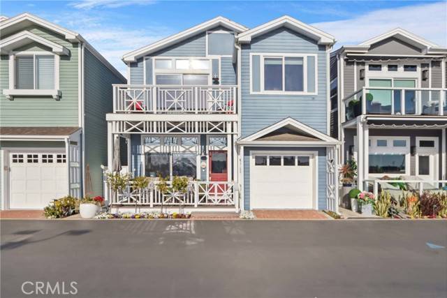 41 Channel Road, Newport Beach, CA 92663