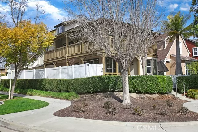 Ladera Ranch, CA 92694,2 Wheatstone Farm