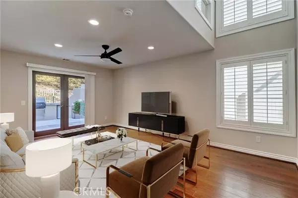 Lake Forest (el Toro), CA 92610,15 Embassy Place