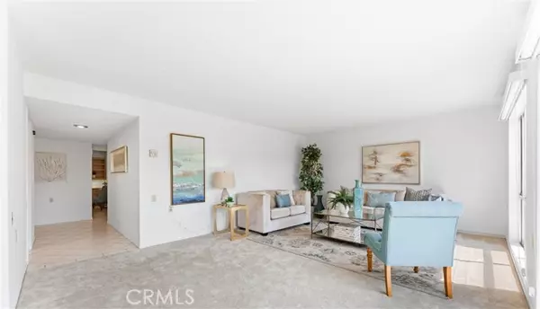 Laguna Woods, CA 92637,3271 San Amadeo #P